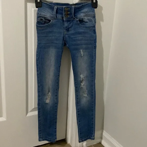 Girl’s YMI Jeans - Picture 1 of 3